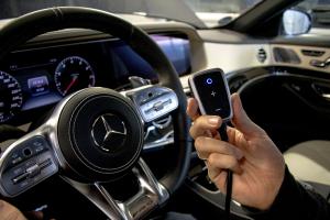 Mercedes-Benz im S 450 EQ von DTE Systems