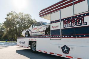 Dodge C-500 Truck 1965 Plymouth Barracuda Drag Racer 1966 Gespann Duo US-Cars Leggin it