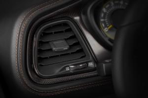 Dodge Challenger 50th Anniversary Edition Sondermodell Neuheit