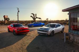 Dodge Challenger SRT Hellcat Redeye R/T Scat Pack Widebody Facelift