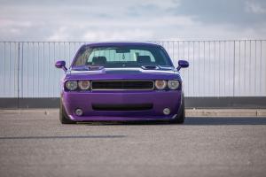 Dodge Challenger R/T Tuning Airride Luftfahrwerk Felgen Karosserieteile Lackierung Innenraum-Veredelung HEMI-V8 US-Muscle Car