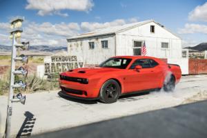 Dodge Challenger SRT Super Stock Muscle Car Neuheit Topmodell Drag Racing Kompressor-HEMI-V8