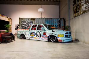 Dodge Ram 1500 5.7 L HEMI Quad Cab