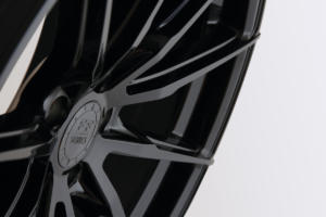 Elegance Wheels FF440 Felgen Neuheit Premiere Essen Motor Show 2019 highgloss black