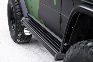 Expedition Motor Company EMC Restomod Wolf Mercedes-Benz 620 GE Camouflage Optik Felgen Fahrwerk LS3 V8 Ottomotor Automatikgetriebe Innenraum Upgrade Geländewagen Allradantrieb Militär