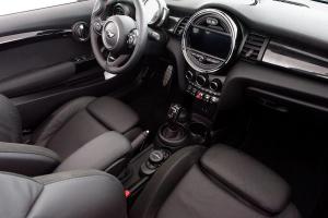 Mini John Cooper Works Cabrio von AC Schnitzer
