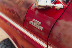 Fat Fender Garage Ford F-250 Ranger 4x4 Highboy Restomod Tuning SEMA Show 2024 Pick-up Truck Motor Fahrwerk Felgen Innenausstattung