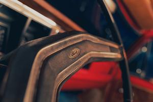 Fat Fender Garage Ford F-250 Ranger 4x4 Highboy Restomod Tuning SEMA Show 2024 Pick-up Truck Motor Fahrwerk Felgen Innenausstattung