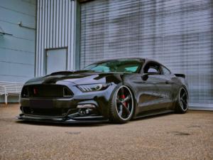 Ford Mustang GT von Velocity Das BLACK7 Projekt