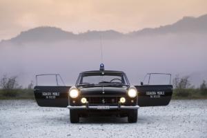 Ferrari 250 GTE 2+2 Series II Polizia 1962 Polizeiauto Verkauf Sportwagen Coupé Oldtimer Einzelstück Girardo & Co.