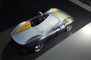 Ferrari Monza SP1 Neuheit Sportwagen Barchetta