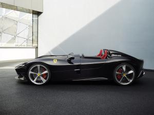 Ferrari Monza SP2 Neuheit Sportwagen Barchetta