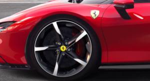 Ferrari SF90 Stradale - schnellste Straßen-Ferrari aller Zeiten!