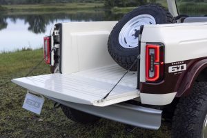 Ford Bronco Roadster Concept Jubiläum 60 Jahre Unikat Offroader US-Car