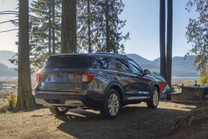 Ford Explorer Platinum Facelift USA SUV Neuheit