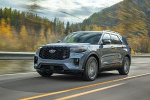Ford Explorer ST Facelift USA SUV Neuheit