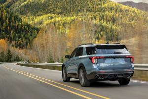 Ford Explorer ST Facelift USA SUV Neuheit