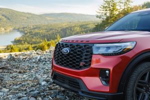 Ford Explorer ST Facelift USA SUV Neuheit