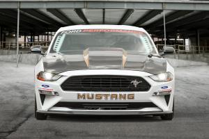 Ford Mustang Cobra Jet Drag Racing Rennwagen Jubiläum 50 Jahre