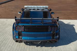 Ford Mustang GT Filmauto Transformers The Dark Knight Barricade Decepticon Polizeiauto Coupé Coyote V8 Versteigerung Curated