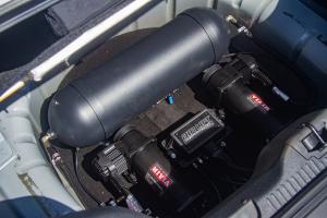 Ford Mustang GT S197 Tuning Abgasanlage Luftfahrwerk Felgen US-Muscle Car Coupé