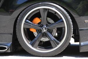 Ford Mustang V6 Coupé S197 Tuning Kompressor-Aufladung Leistungssteigerung Luftfahrwerk Airride Bremsanlage Bodykit Innenraum-Veredelung Hifi-Anlage