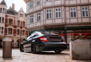 Mercedes-Benz W204 C 63 AMG