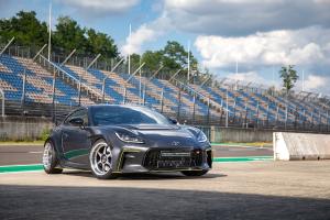 Friedrich Performance Toyota GR86 Coupé Tuning Carbon Bodykit Motor-Optimierung Leistungssteigerung Fahrwerk Felgen Bremsanlage Innenraum-Veredelung