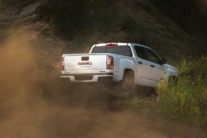 GMC Canyon AT4 Off-Road Performance Edition US-Car Pick-up Truck Neuheit