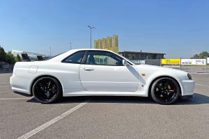 HK-Power Nissan Skyline GT-R R34 Tuning Motor-Upgrade Single-Turbo Gewindefahrwerk