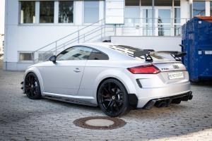 HS Motorsport Audi TT RS 8S FV Tuning Felgen Räder Audi Performance Parts Gewindefahrwerk Tieferlegung APR-Motor-Upgrade