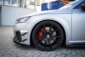 HS Motorsport Audi TT RS 8S FV Tuning Felgen Räder Audi Performance Parts Gewindefahrwerk Tieferlegung APR-Motor-Upgrade