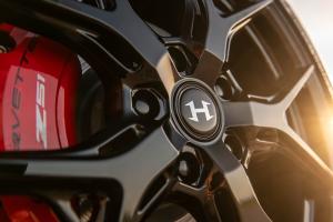 Hennessey Corvette C8 Convertible H700 Tuning Leistungssteigerung Kompressor-Aufladung Felgen Folierung US-Car Sportwagen
