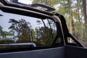 Heritage Customs Valiance Pick-up Tuning Karosseriebau Land Rover Defender 130 Geländewagen Offroader