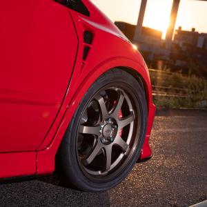 Honda Civic Type R Mugen Bodykit Felgen Leistungssteigerung Abgasanlage Gewindefahrwerk Bremsanlagen Innenraum-Veredelung