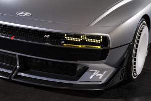Hyundai N Vision 74 Concept Serienfertigung Wasserstoff Brennstoffzellen-Elektrofahrzeug Sportwagen Coupé