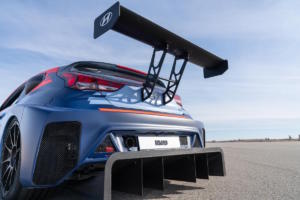 Hyundai RM19 Prototyp Erprobungsfahrzeug Mittelmotor Veloster N Motorsport