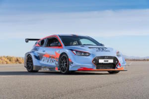 Hyundai RM19 Prototyp Erprobungsfahrzeug Mittelmotor Veloster N Motorsport