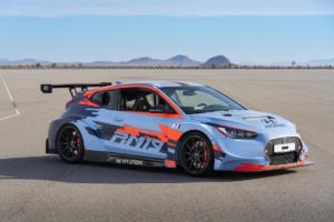 Hyundai RM19 Prototyp Erprobungsfahrzeug Mittelmotor Veloster N Motorsport