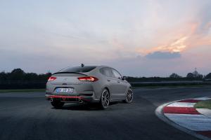 Hyundai i30 Fastback N Neuheit Pariser Autosalon Mondial de l'Automobile 2018 Kompaktsportler