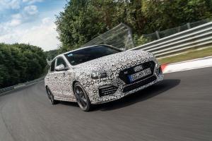 Hyundai i30 Fastback N Preview Ankündigung 2018 Nürburgring Erlkönig