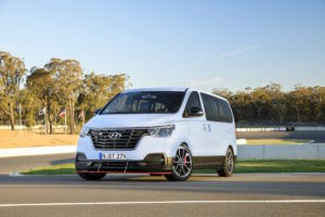 Hyundai iMax N Drift Bus Achtsitzer Sportmodell Australien Einzelstück H-1 Travel