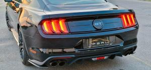 Ford Mustang Perl Carbon