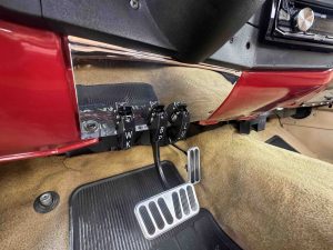 Chevrolet C10 Cheyenne Stepside weinrot