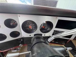 Chevrolet C10 Cheyenne Stepside weinrot