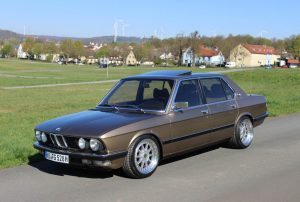BMW E28 528i Touring17