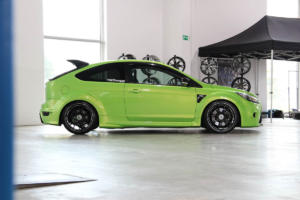 Ford Focus RS von JMS Fahrzeugteile und Schmidt Felgen
