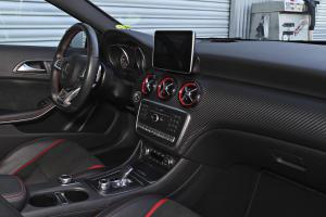 Mercedes-AMG A 45 4MATIC Leser