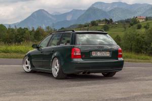 Audi RS4 Avant 500 PS Schweiz