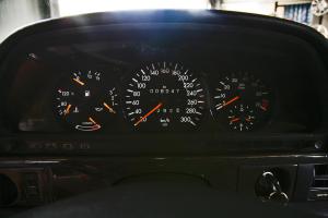 Mercedes-Benz W126 von Inden Design